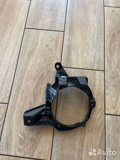 Кронштейн птф правый Toyota Rav-4 Ca40 С 2013 По