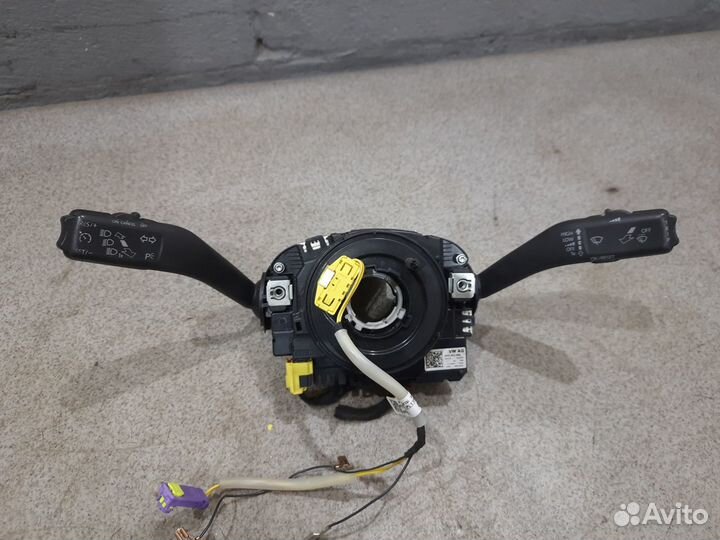 Подрулевой переключатель в сборе Octavia A5
