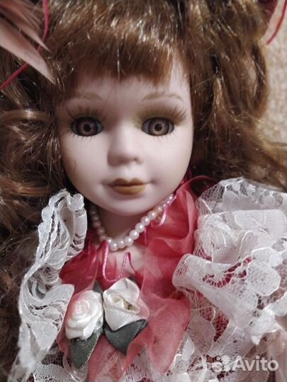 Кукла фарфоровая большая