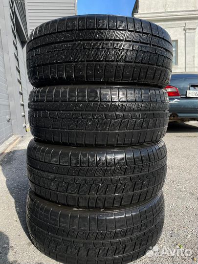 Yokohama Advan A005 215/55 R17