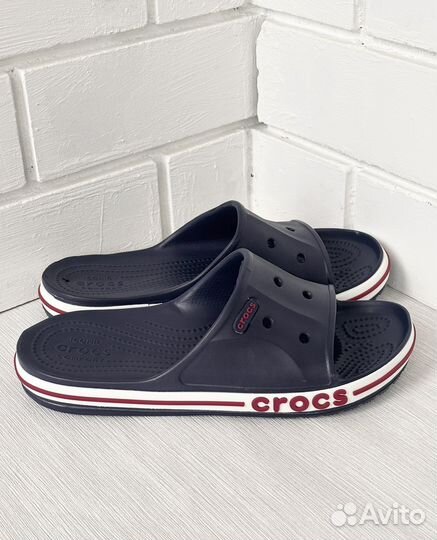 Новые мужские сланцы Crocs