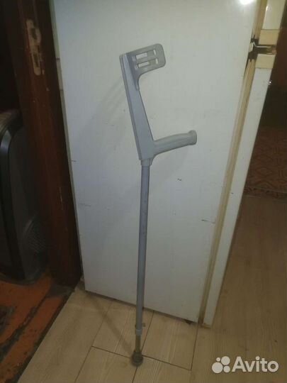 Костыль трость с опорой
