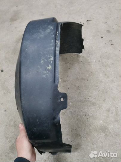 Подкрылок передний левый Daewoo Matiz хэтчбек F8CV