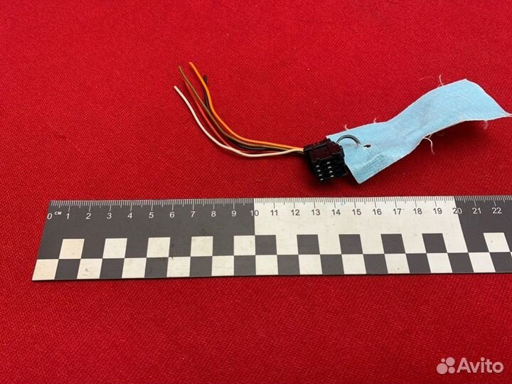 Штекер зеркала правый Hyundai Elantra XD G4GC 2002