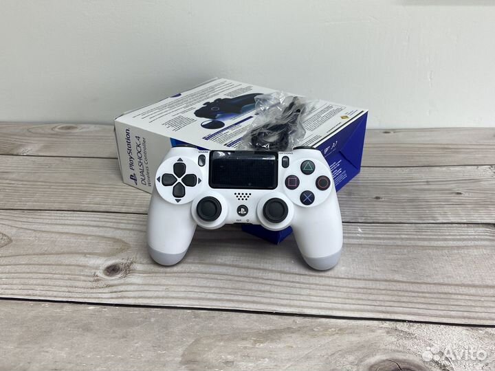 Джойстик PS4