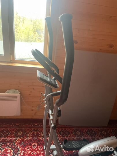 Эллиптический тренажер