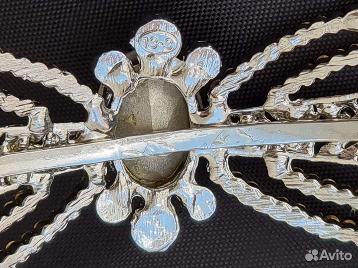 Ободок для волос со стразами Италия