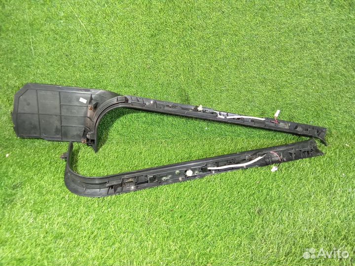 Накладки порогов с подсветкой на Infiniti M35