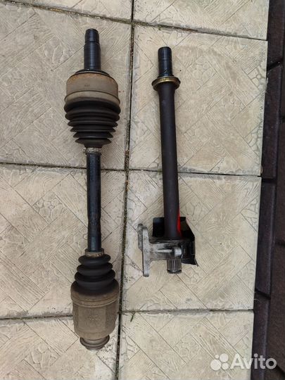 Привод правый accord 8 2.4 АКПП