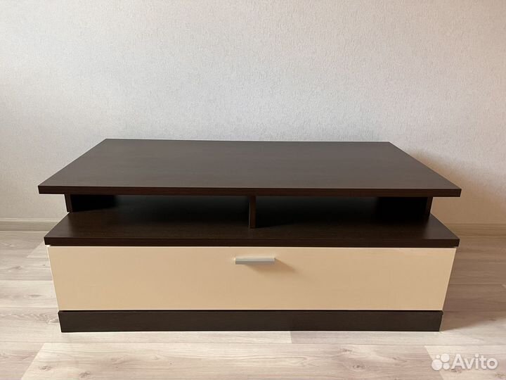 Тумба для телевизора