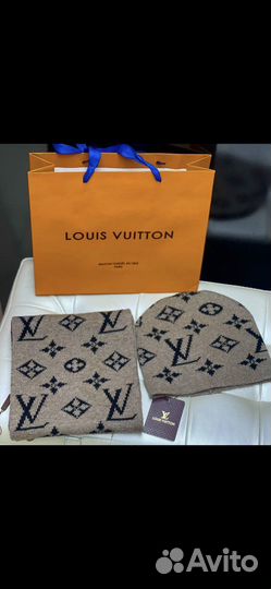 Комплект шапка и шарф