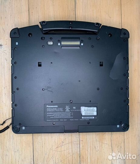 Защищенный ноутбук Panasonic CF-33