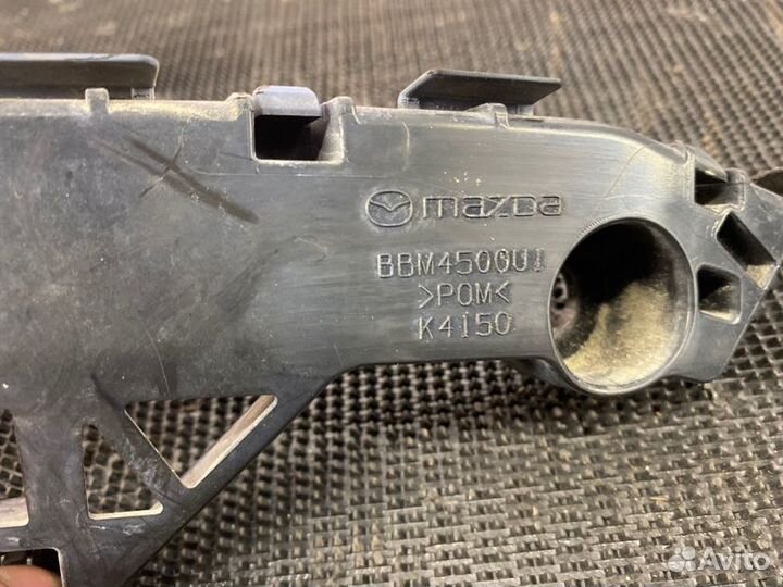 Крепление бампера переднее левое Mazda Mazda3 BL