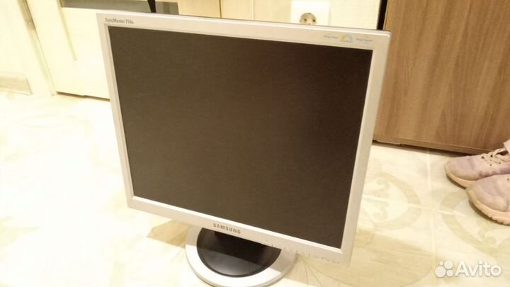 Монитор Samsung 17'