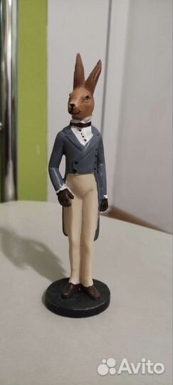 Держатель для украшений или статуэтка декор