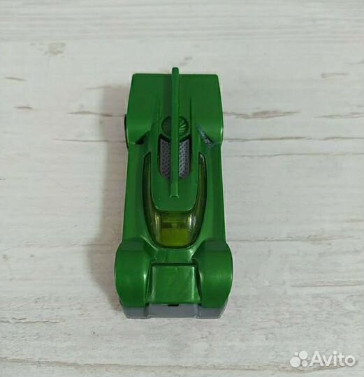 Машинка Hot wheels