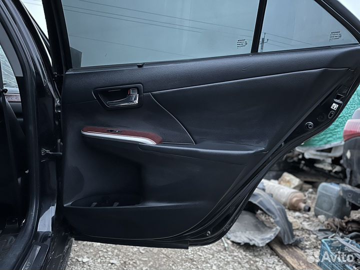 Toyota Camry V50 Обшивка двери