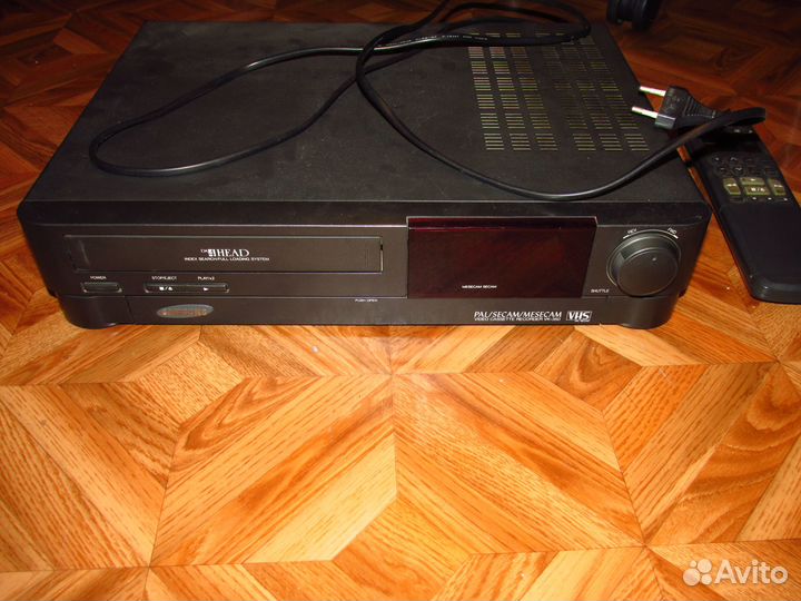 Видеомагнитофон Samsung VK350