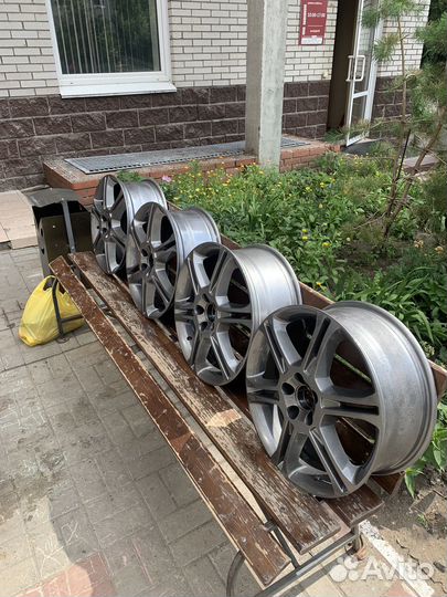 Диски r18 Volvo XC60/XC70/XC90