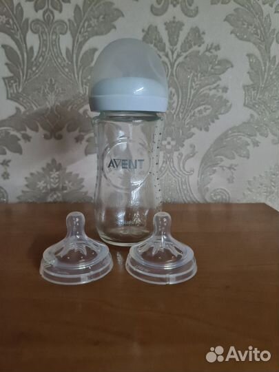 Бутылочка Avent стекло с сосками новыми