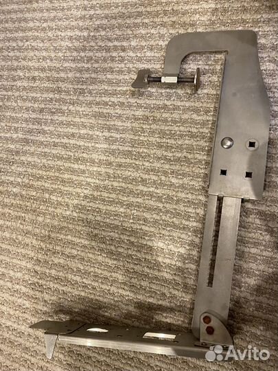 Струбцина для датчика эхолота lowrance 3 в 1