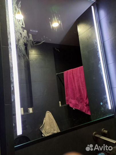 Зеркало настенное