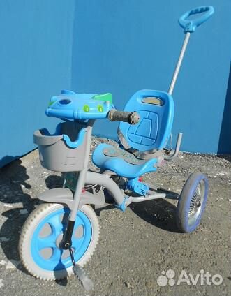 Велосипед с ручкой 3-колесный