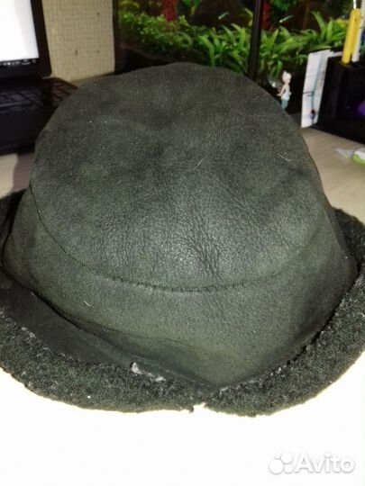 Зимняя меховая шапка