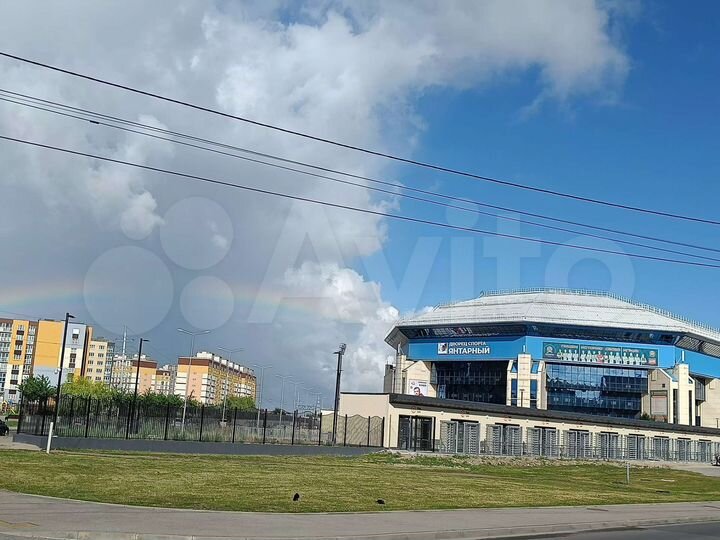 2-к. квартира, 64 м², 4/9 эт.