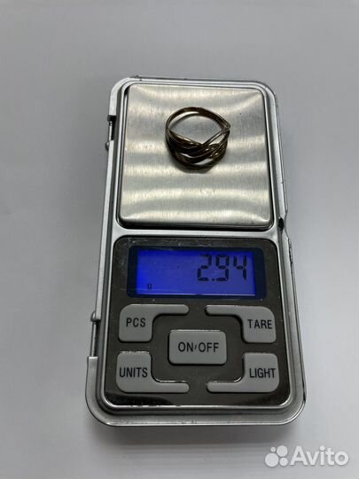 Золотое кольцо 585