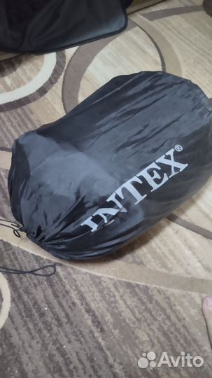 Надувной матрас intex