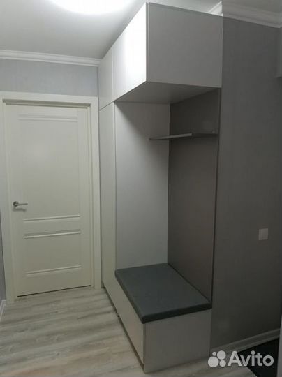 Шкаф прихожая на заказ