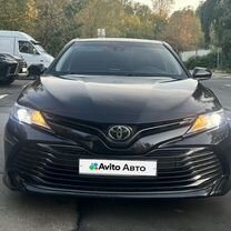 Toyota Camry 2.5 AT, 2018, 270 000 км, с пробегом, цена 2 200 000 руб.