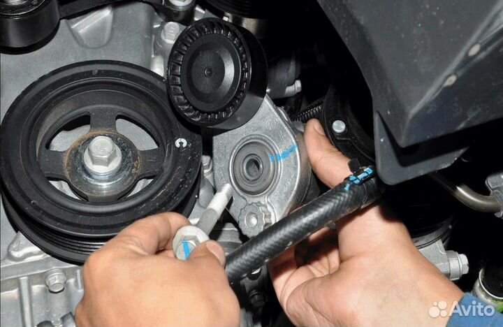 Замена натяжителя ремня Nissan Qashqai I 2006-10