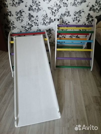 Треугольник пиклера с горкой и качалкой