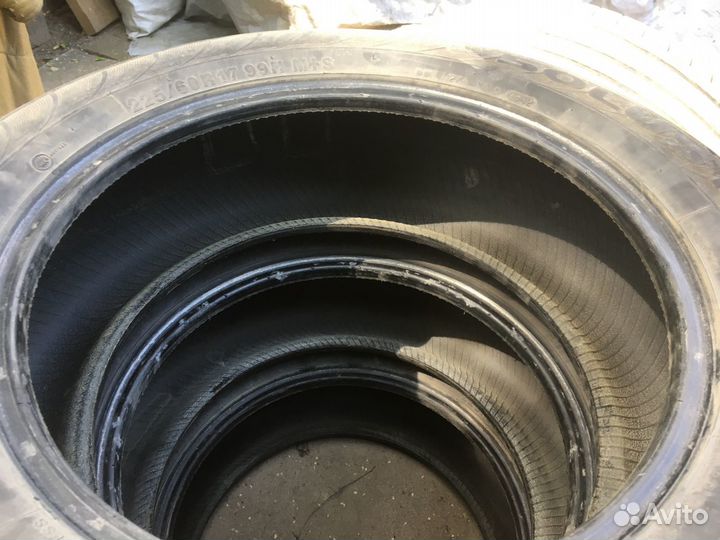 Kumho 732 Touring Plus 225/60 R17