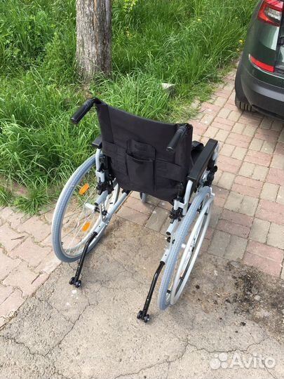 Кресло-коляска для инвалидов Ortonica Base 195