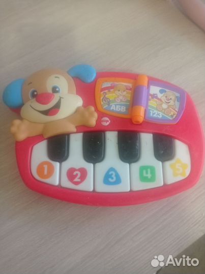 Музыкальные игрушки