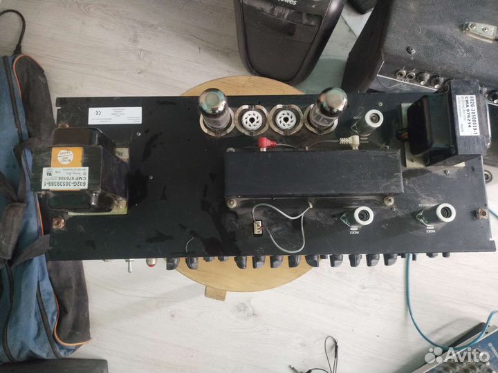 Усилитель гитарный ламповый (голова) Piavei