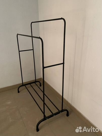 Вешалка для одежды напольная