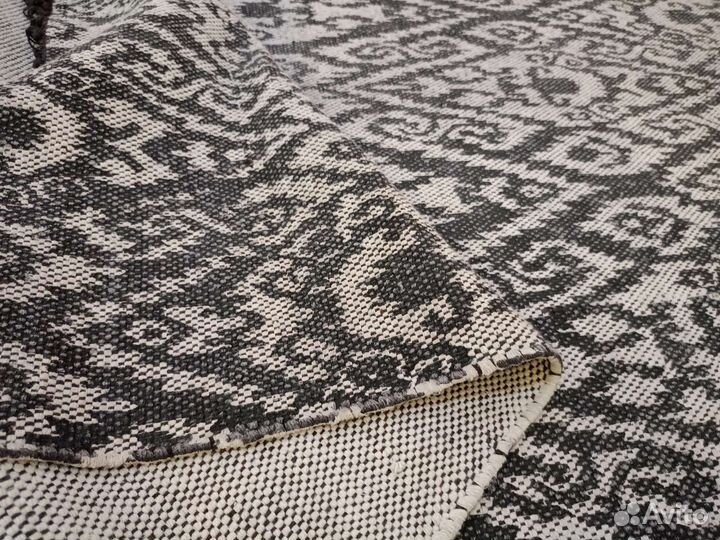 Ковёр ручной работы