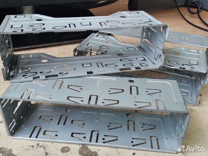 Вставки металлические для автомагнитол