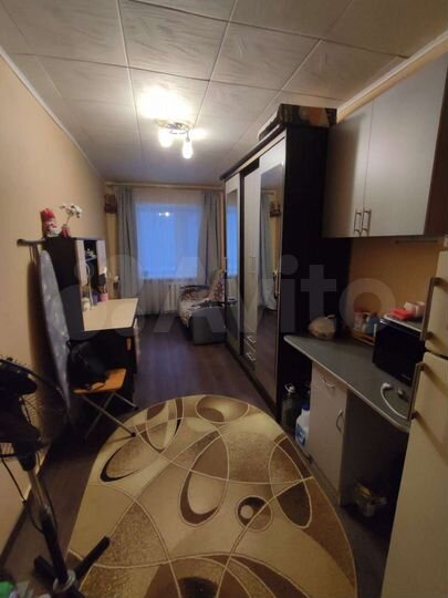 Комната 12,5 м² в 5-к., 2/5 эт.