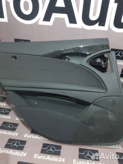 Обшивка двери задняя Mercedes-Benz E-Class 2004 W2