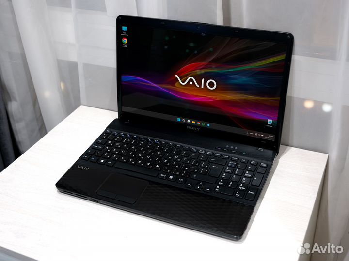 Продам ноутбук Sony Vaio (Intel Core i7)