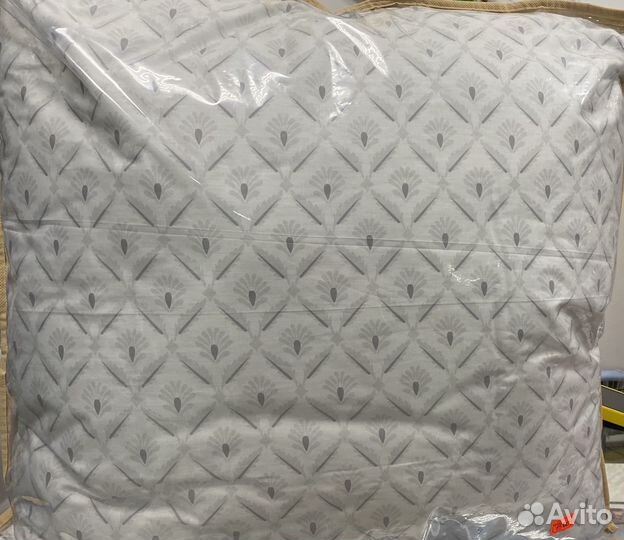 Подушка лебяжий пух новая