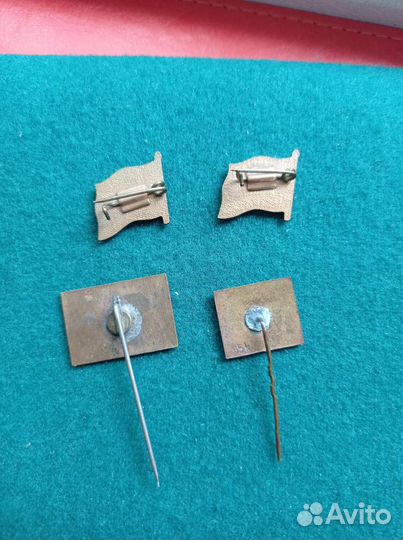 Значки Страны- Флаги - Гербы