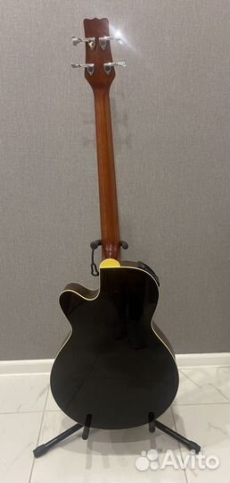 Акустический бас