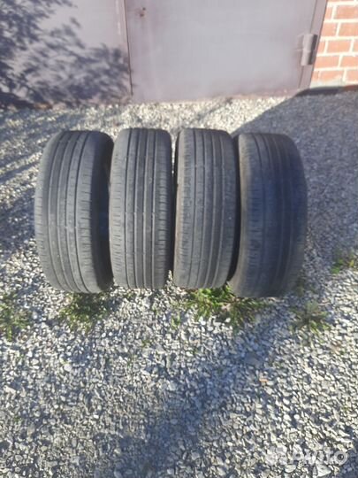 Continental ContiPremiumContact 215/60 R16