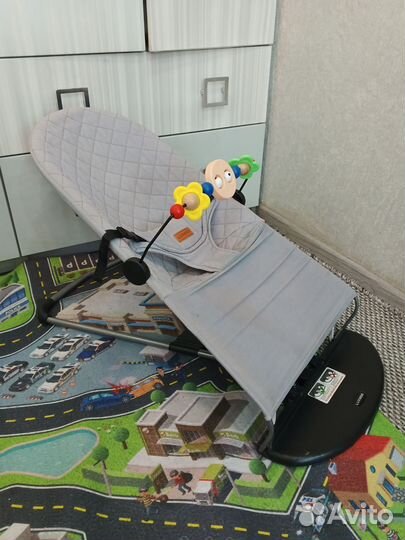 Шезлонг для новорожденных